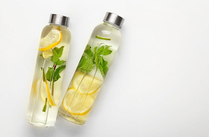 Minum Air Putih Lebih Seru: Tips Diet dengan Infused Water