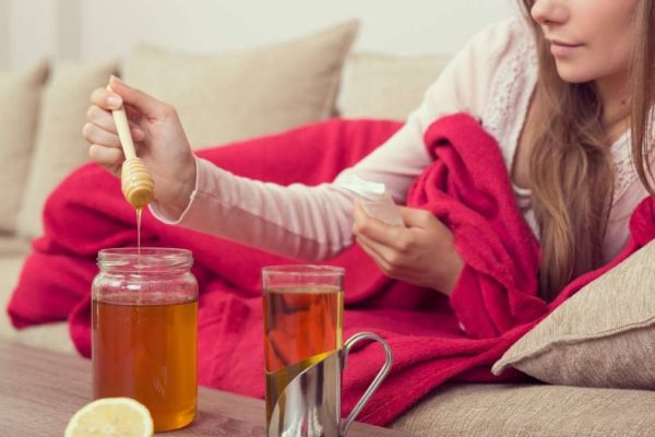 5 Minuman Hangat yang Baik untuk Tenggorokan