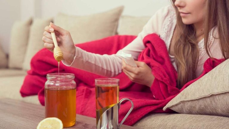5 Minuman Hangat yang Baik untuk Tenggorokan