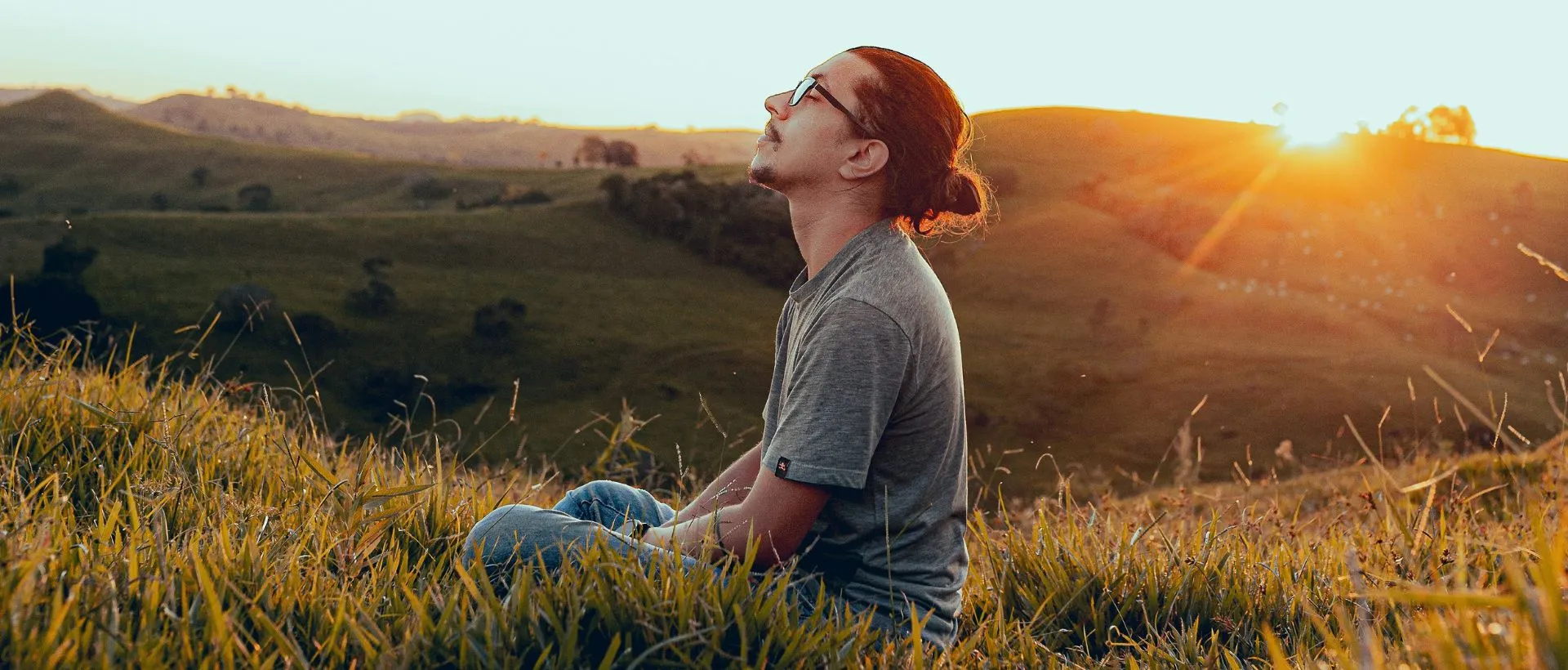 5 Cara Menenangkan Diri Saat Dilanda Kecemasan